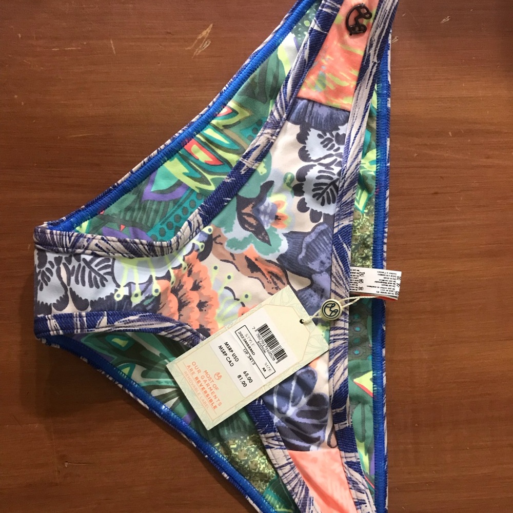 Maui Cruise Along Bikini Bottom M